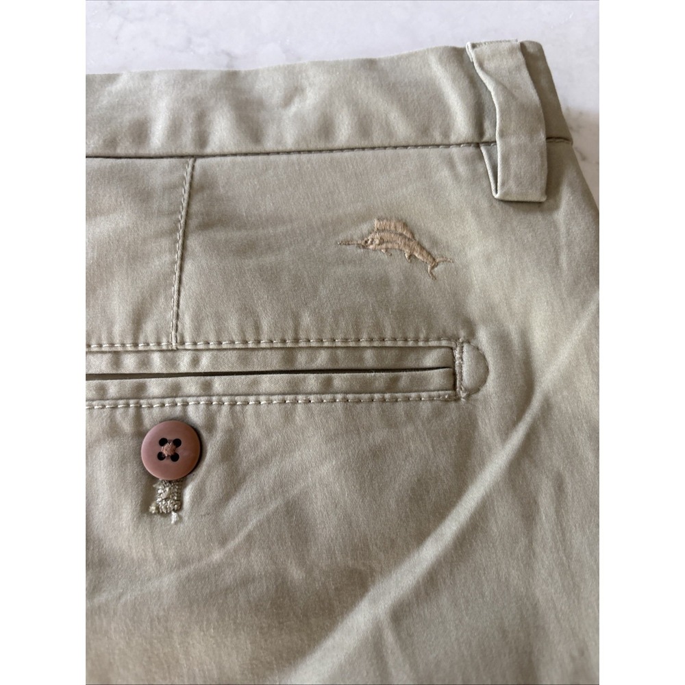 Tommy Bahama Flat Front Stretch Cotton Chino Shorts Men's 36 Dark Khaki 10" In - Picture 2 of 6